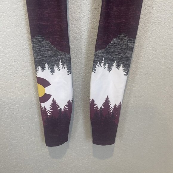 Colorado Threads Women Mountains Flag C  Print Leggubgs Sz XS Purple - Picture 3 of 13